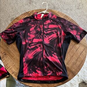 Lululemon Athletica Pink and Black Zip-Up Top Jersey Cycling Kit